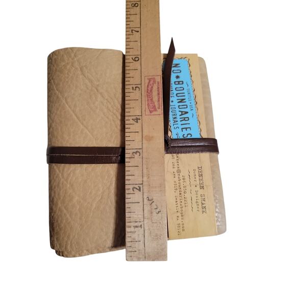 No Boundaries Leather-bound Premium Handmade Journal Art Book - Picture 8 of 8